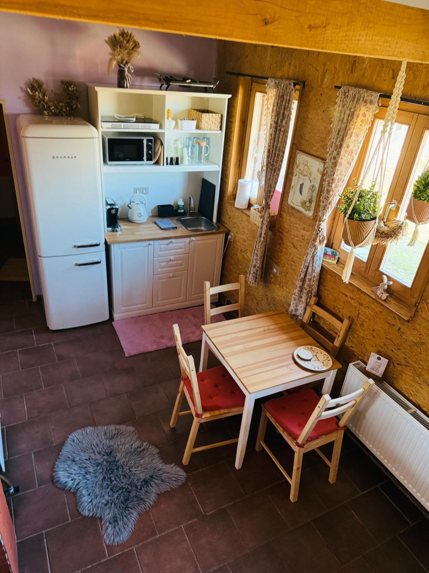 Apartman Na Ranci Pod Lovosem Velemin Εξωτερικό φωτογραφία
